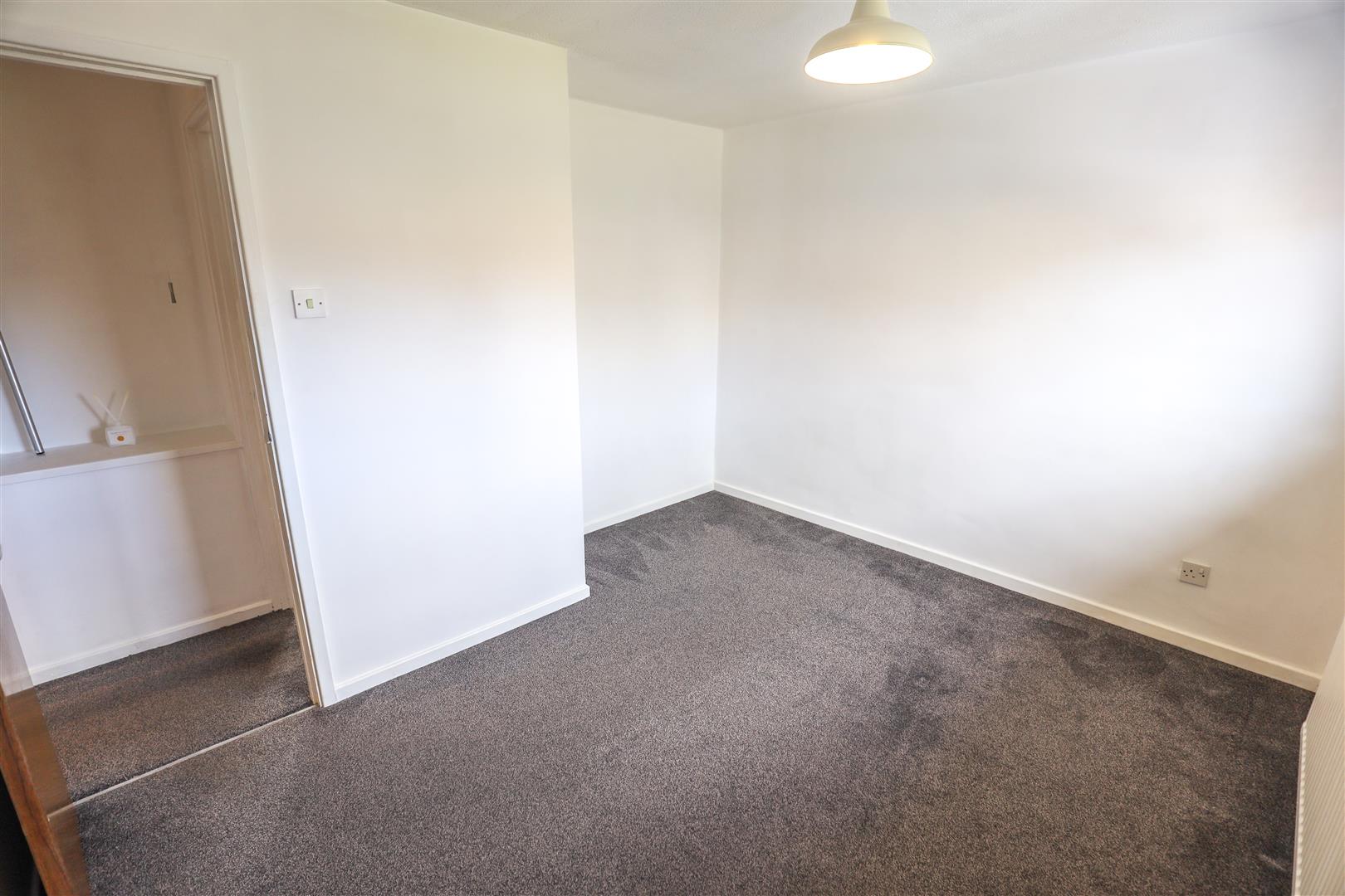 16 Harding Close, Boverton, Llantwit Major, Vale of Glamorgan, CF61 1GX